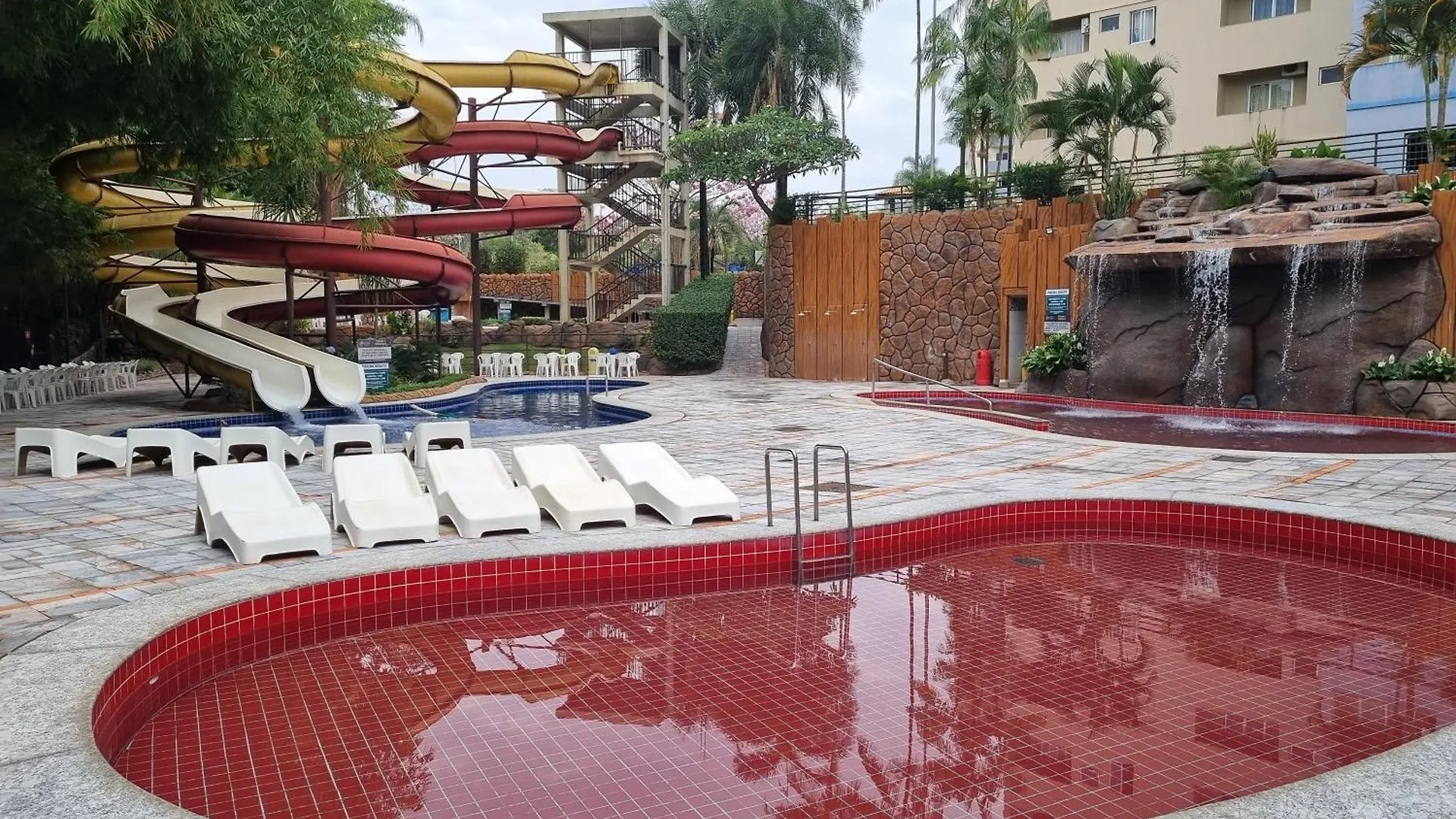 Flat 902 Golden Dolphin Express Apartment Caldas Novas Brazil
